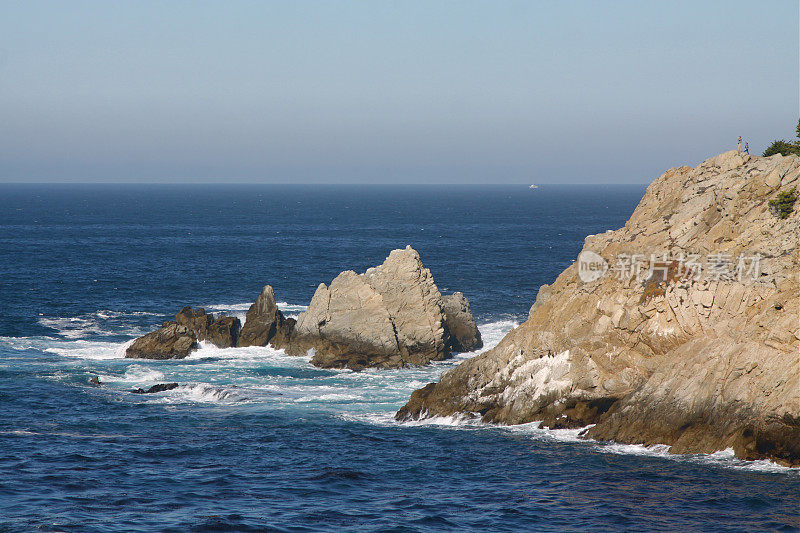 Point Lobos岩石海岸线